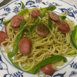 ピーマン塩焼きそば